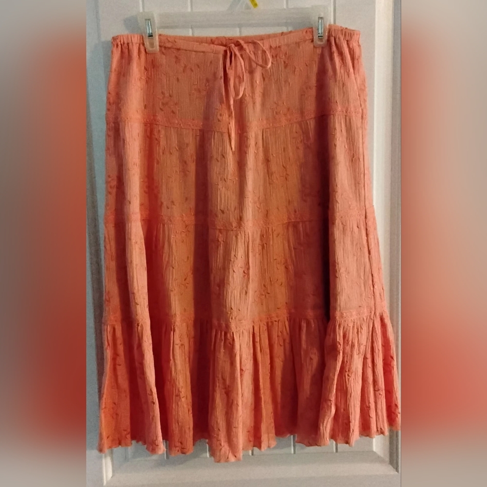 Boho Midi Full Eyelet Skirt Size 6 ❤️